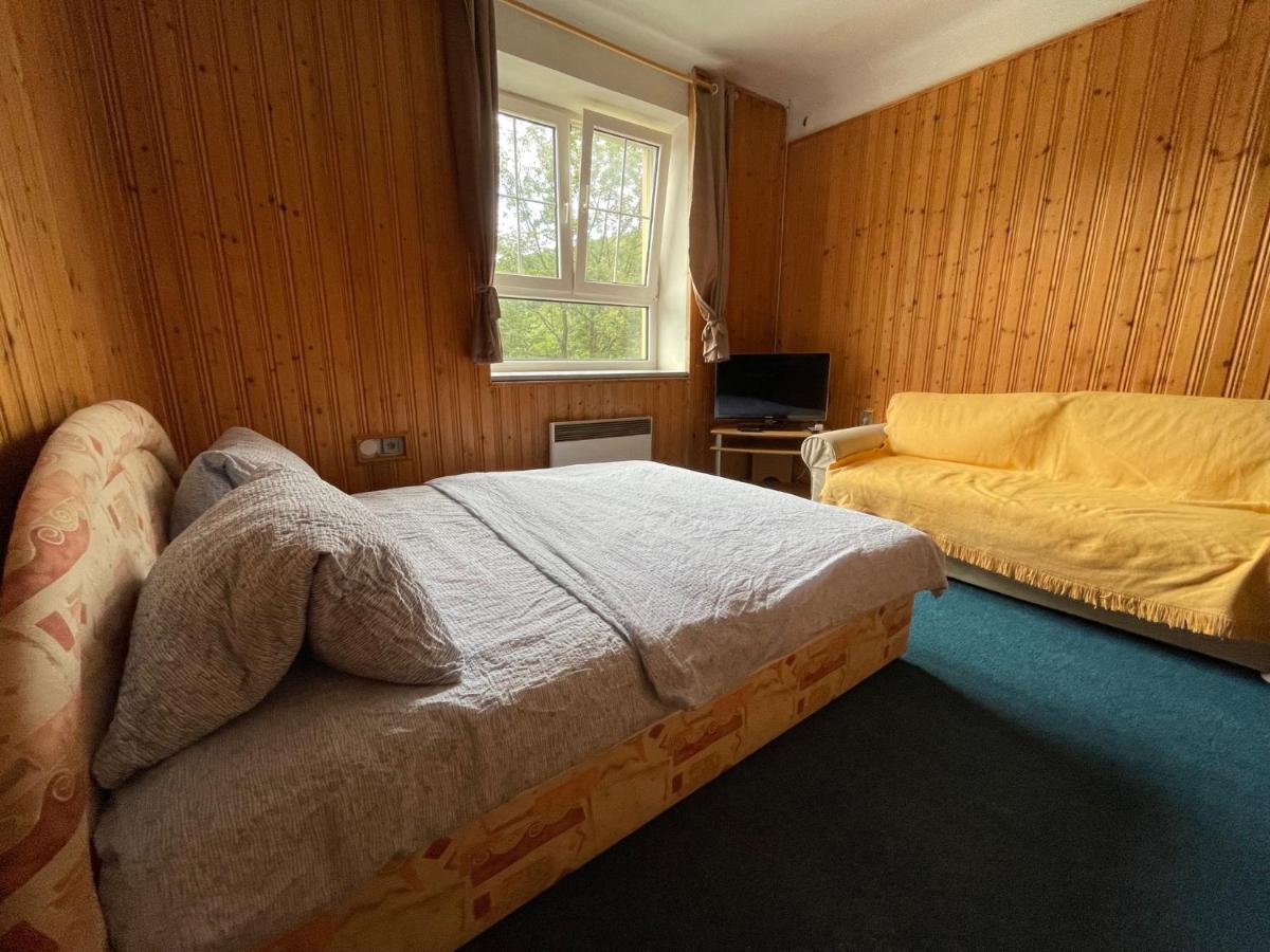 Penzion Hajenka Petrovice  Kültér fotó